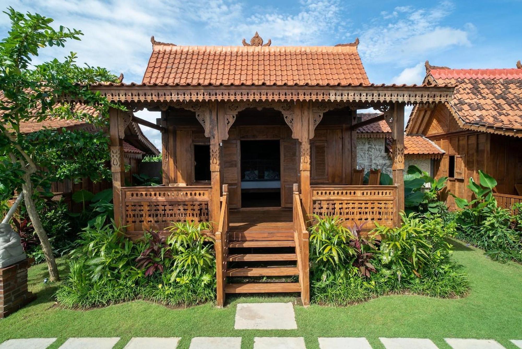 Lima Beach Inn Munggu Экстерьер фото