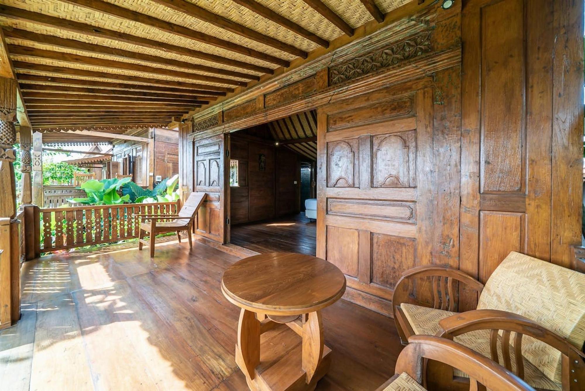 Lima Beach Inn Munggu Экстерьер фото